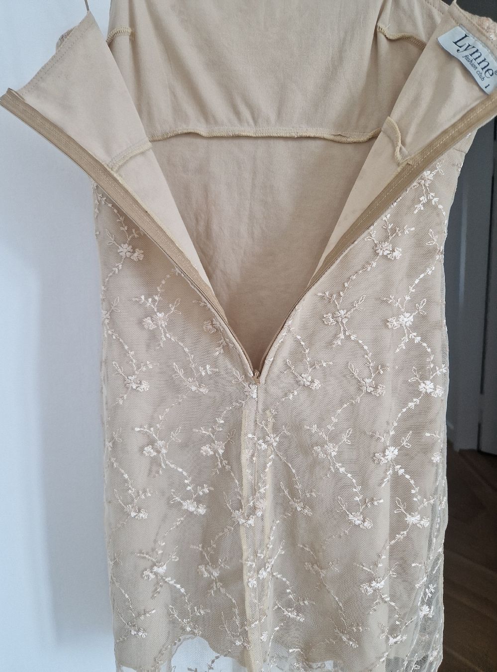 Vestiti: Kleid aus Spitze – Usato da Küsnacht ZH venduto da 2011_ 4