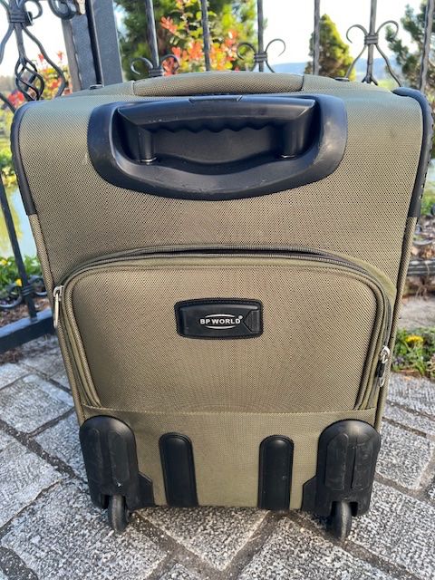 Valigie: Schöner Koffer Softshell 55 x 40 cm -  Grösse erweiterbar – Usato da Mönchaltorf venduto da lubusc 5