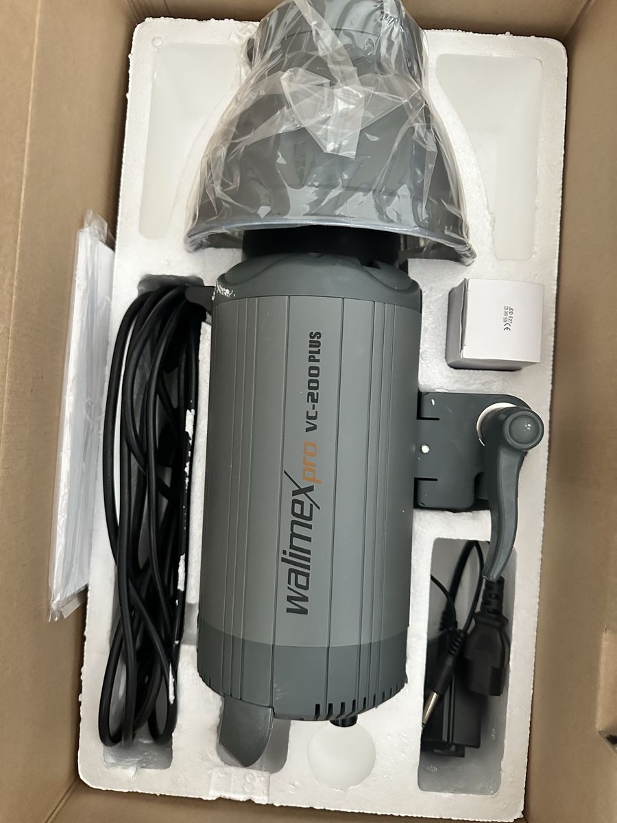 Walimex Flash: Walimex pro Studio Kit mit Zubehör – Usato da Miège venduto da GenuineY 2