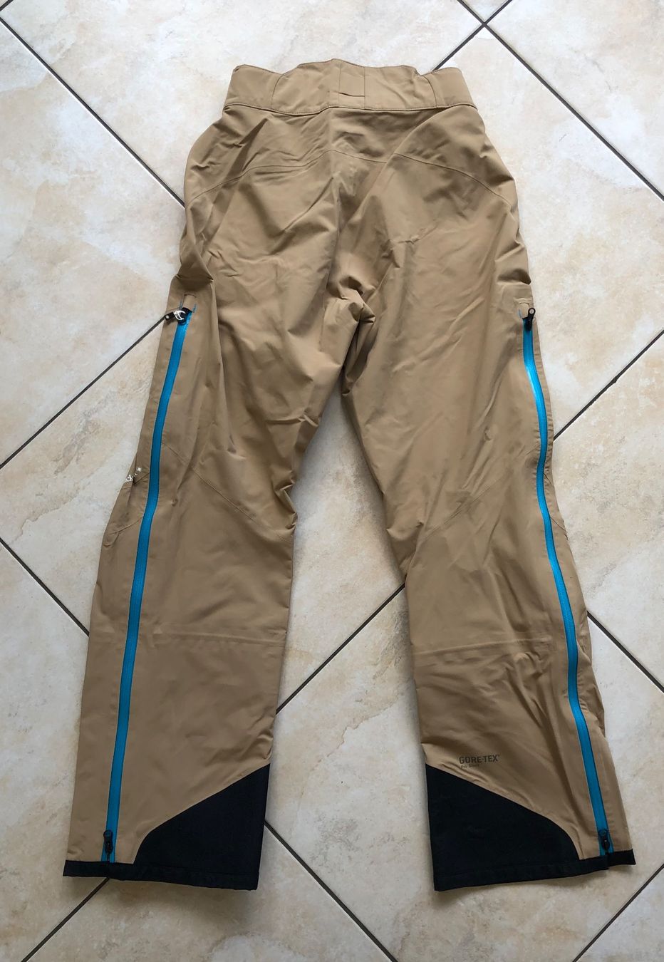Peak Performance Pantaloni: Peak Performance Skihose, Damen, Gr. 38/M, Beige – Usato da Brüttisellen venduto da Fabiii.st 1