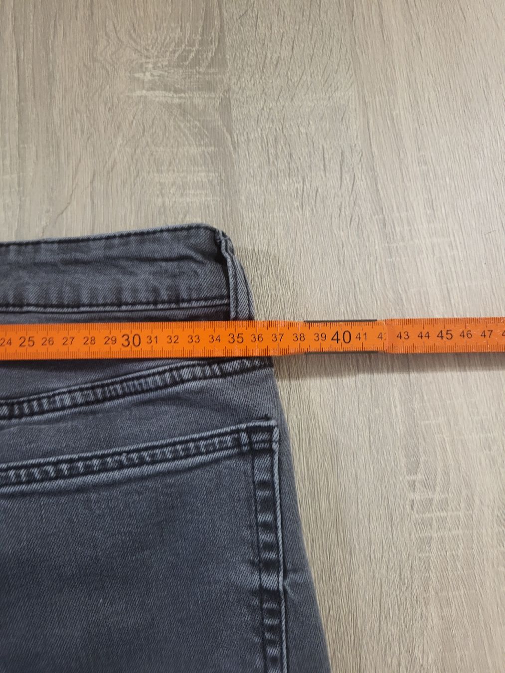 H&M Jeans: Jean H&M bon état – Nuovo (secondo la descrizione) da Genève venduto da AndresValdez 4