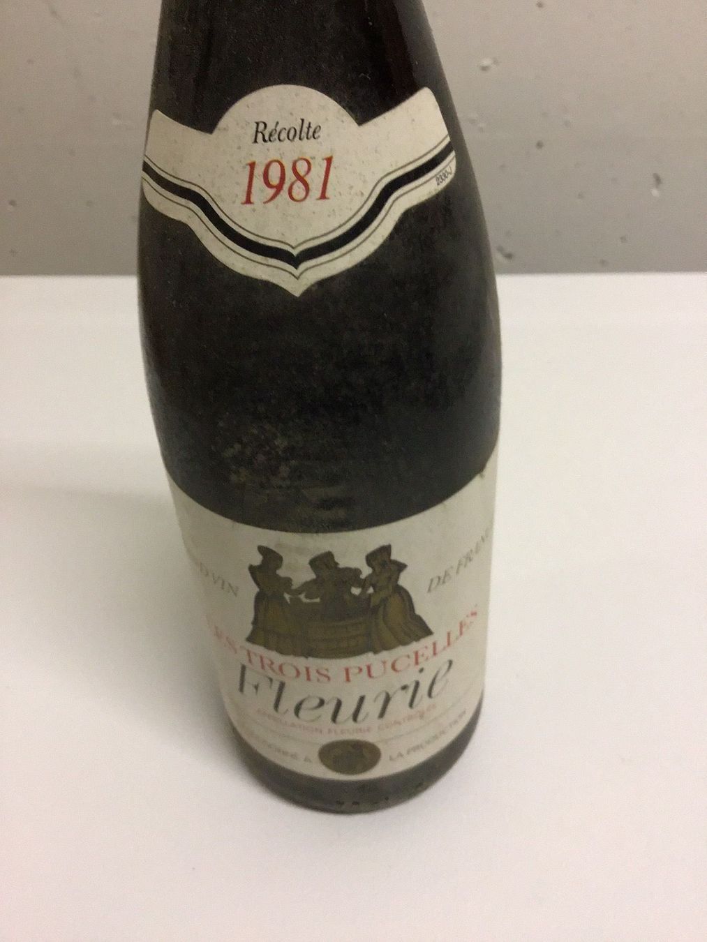 Wein: Fleurie, les Trois Pucelles, Jg 1981 – Neu (gemäss Beschreibung) aus Glattbrugg von Rene1766 1