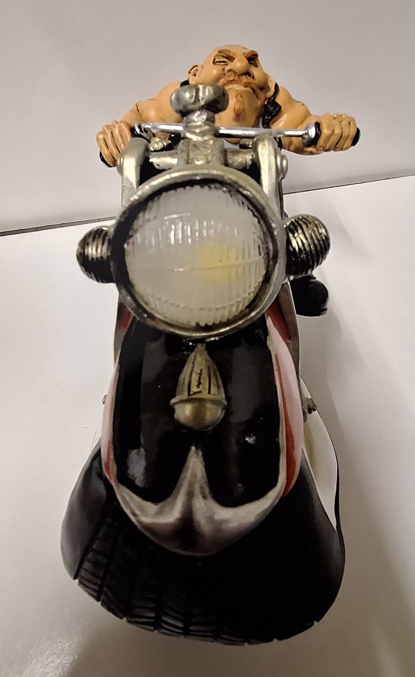 Statuette: Biker Figur mit Kässeli – Nuovo (secondo la descrizione) da Brugg AG venduto da bacbac5757 1