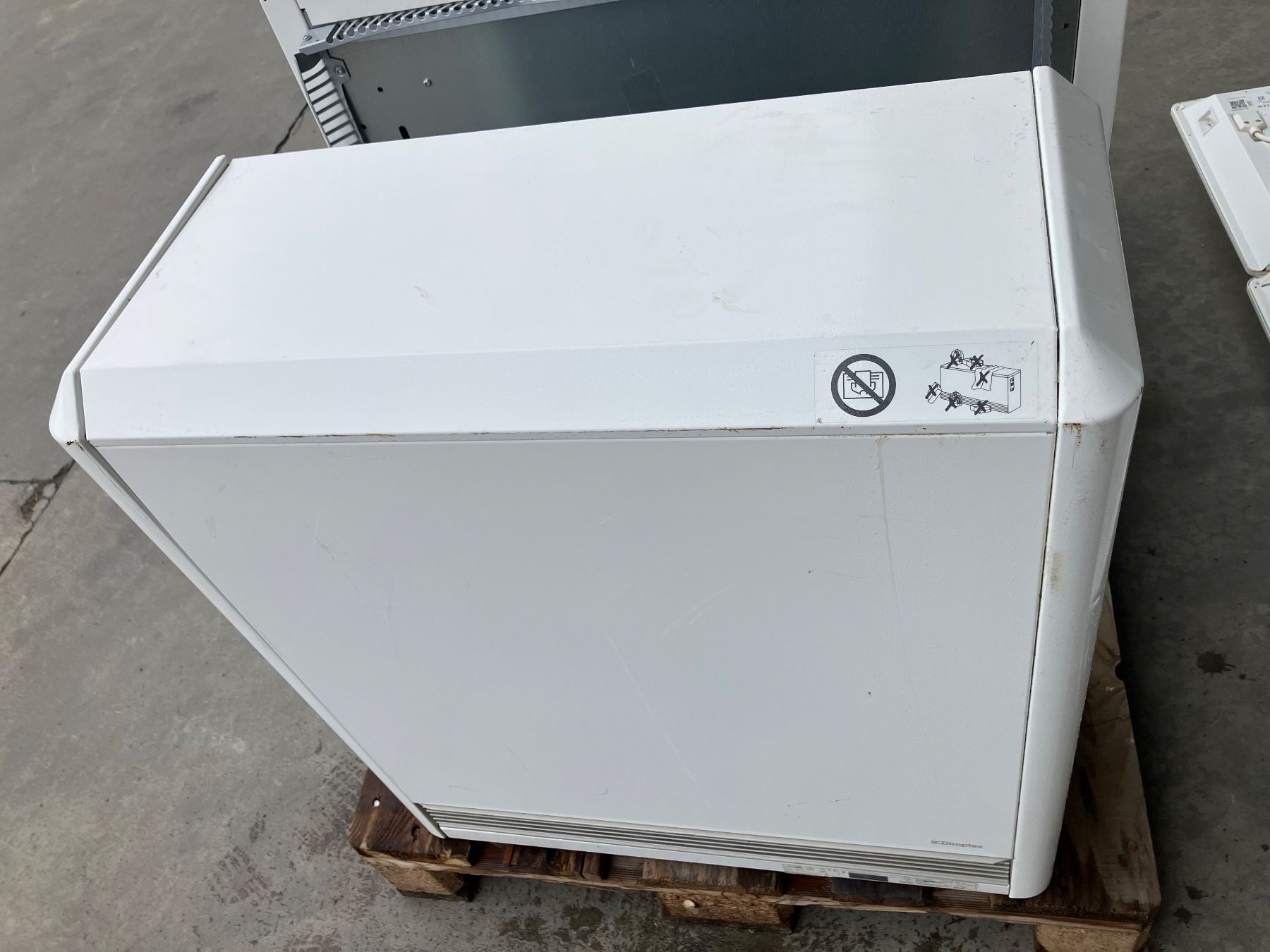 Radiatori: Heizstrahler, Heizgerät Dimplex 2kW – Usato da Grosswangen venduto da werkstatt6022 3