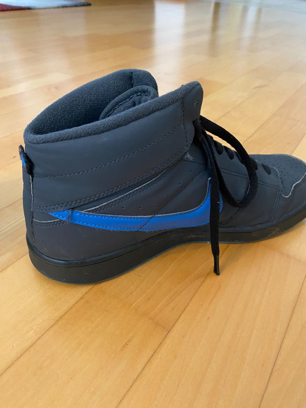 Scarpe da uomo: Nike Backboard – Usato da Ueberstorf venduto da Nadine0113 1