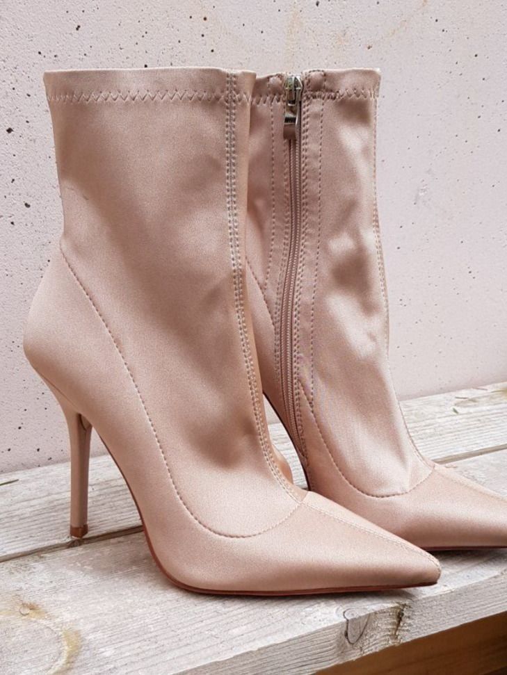 Scarpe da donna: 39 - Grösse, Textilstretch High Heels Stiefeletten – Usato da Nottwil venduto da echtMOMO 2