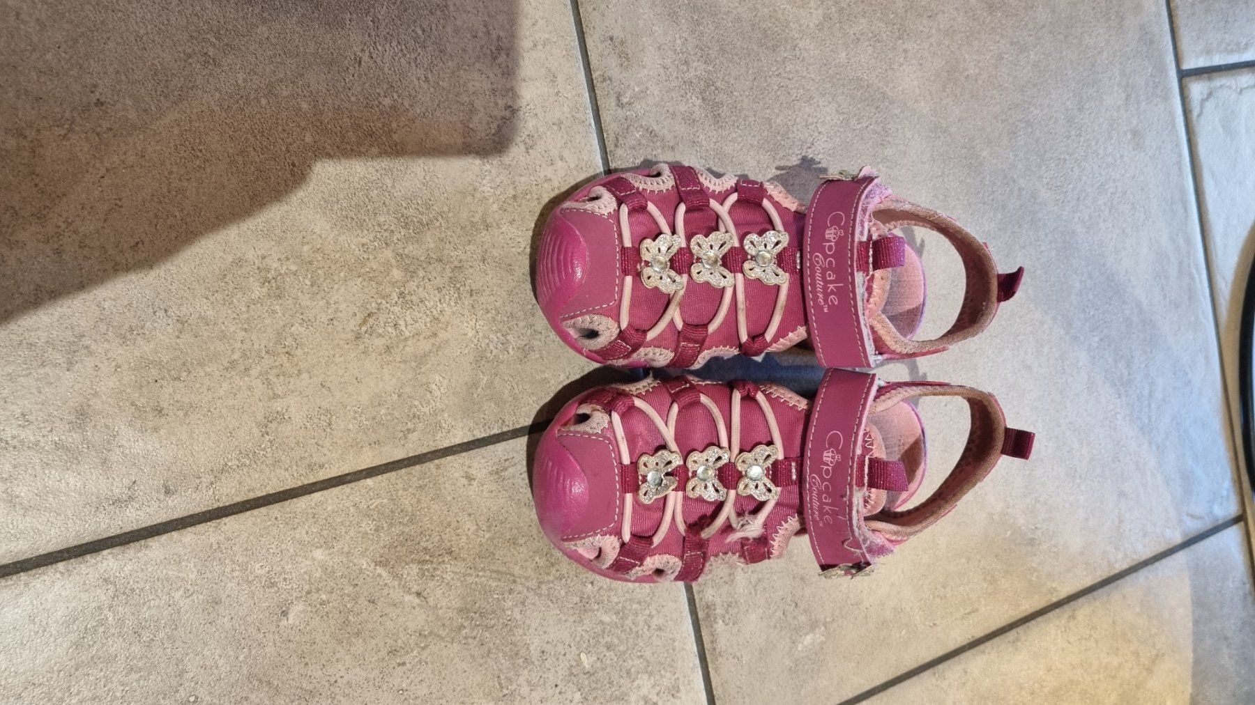Scarpe per ragazze: Cupcake Sandale, Gr. 27 gebraucht – Usato da Rothrist venduto da perdono