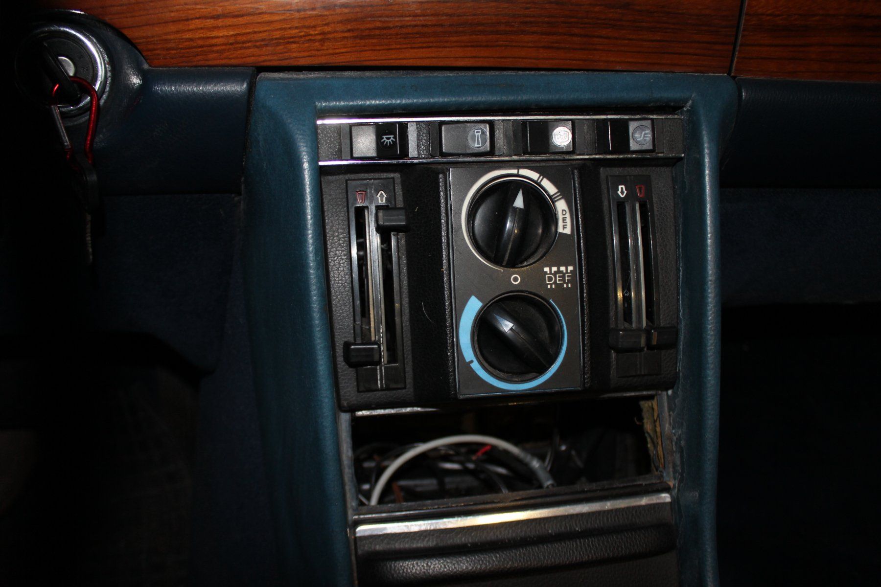 Mercedes-Benz Automobili: Mercedes-Benz 450SEL 6.9 – Usato da Fällanden venduto da mar_t7gy 4