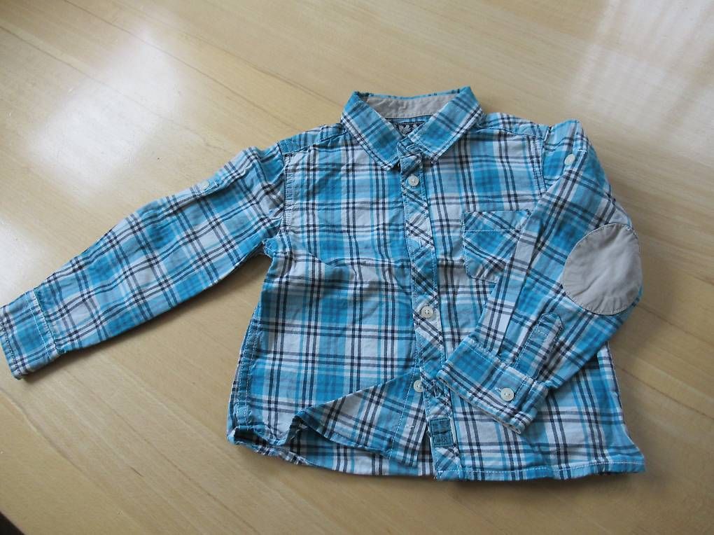 Camicie, T-shirt & Polo: Hemd Knabe / Junge Gr. 98 – Usato da Gonten venduto da juliainauen