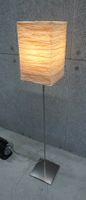 Stehlampe mit rechteckigen  Lampenschirm (S348)
