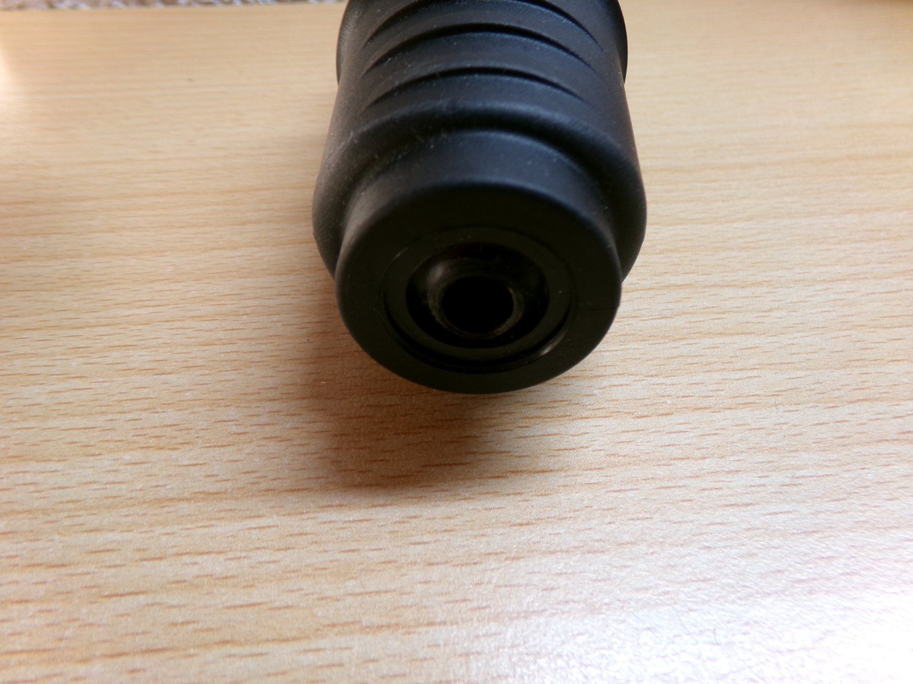Spine: Stecker Typ13 schwarz IP20 – Nuovo (secondo la descrizione) da Hombrechtikon venduto da HaGeKa50 4