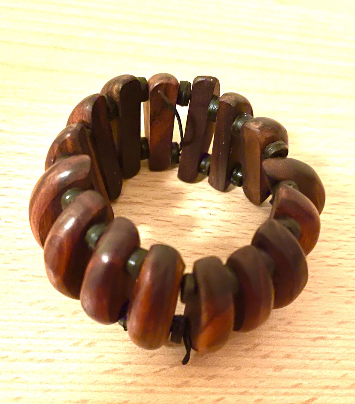 Bracciali & Braccialetti: Armband  Holz Eiche 8x3,5x1cm Gummiband – Nuovo (secondo la descrizione) da Kölliken venduto da Prscoo 3