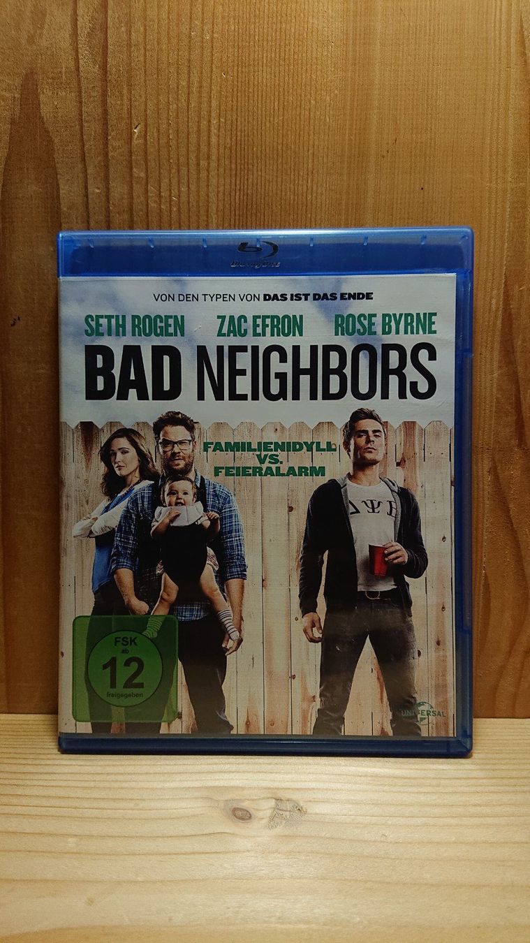 Alle DVDs: BAD NEIGHBORS Blu-Ray mit Zac Efron – Gebraucht aus Wilderswil von Exebub