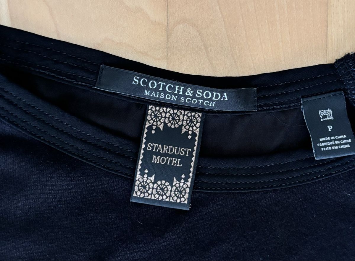 Maison Scotch T-shirt: Langarmshirt Scotch & Soda – Usato da Winterberg ZH venduto da vanilleinspiration 1