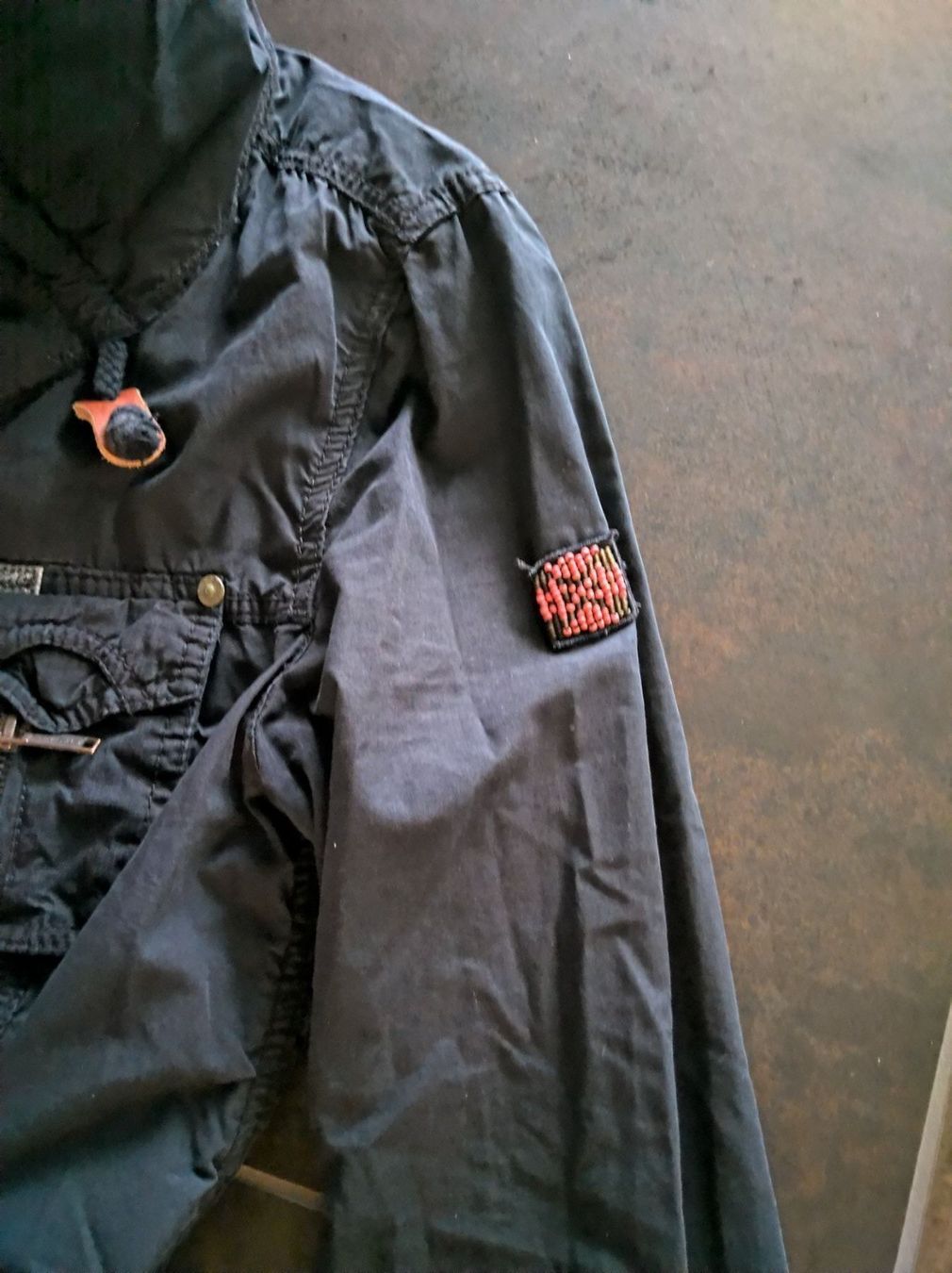 Khujo Jacken: Khujo Jacke – Gebraucht aus Salenstein von Silly...0 9