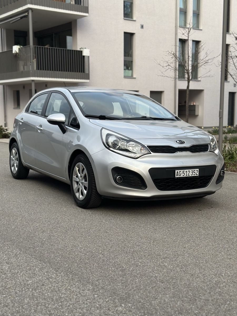 Kia Automobili: KIA RIO IV 1.4 MFK 20.03.2026 – Usato da Spreitenbach venduto da tra_d9dn 1