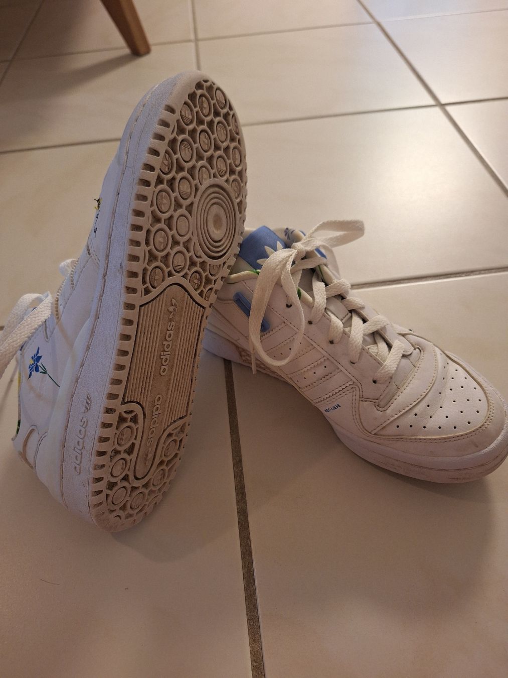 Adidas Scarpe da donna: Schuhe Adidas Grösse 38 – Usato da Kreuzlingen venduto da nissie88 1