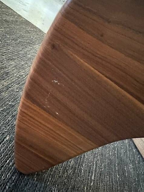 Vitra Tische: Vitra Coffee Table, Nussbau – Gebraucht aus Zollikofen von OberliAG 4