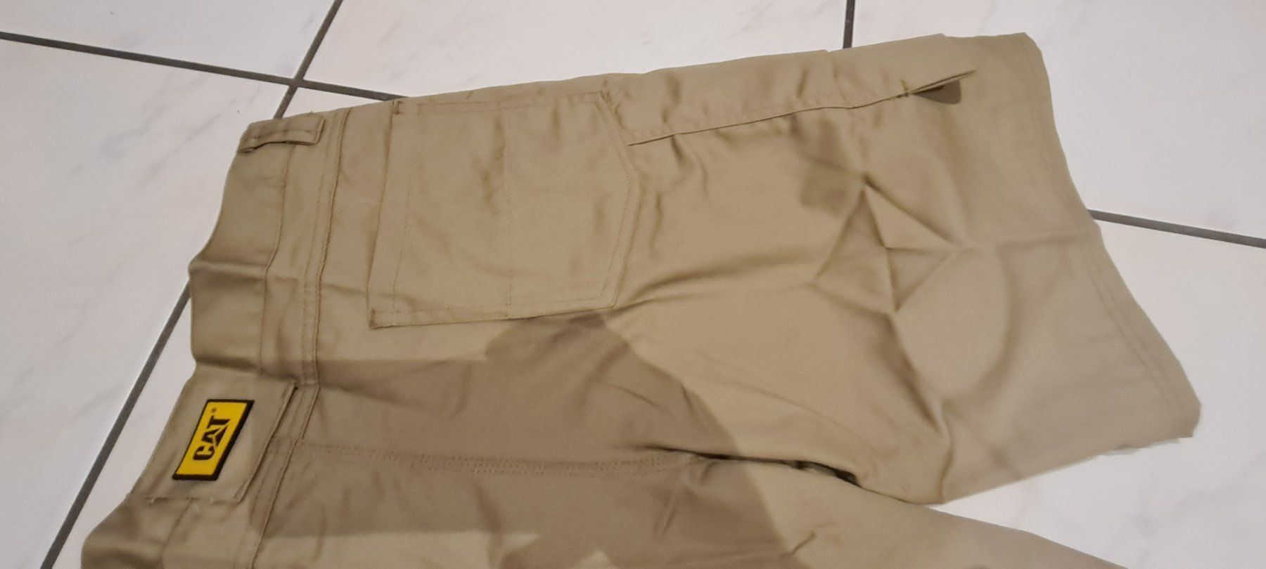 Caterpillar Pantaloni: CAT Tracker Short, Arbeitsshort  Gr. W38 – Nuovo e nell'imballaggio originale da Uerkheim venduto da Kaufoption 7