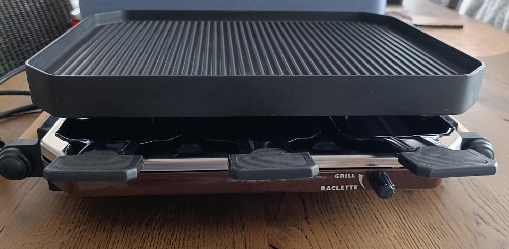 Raclette-Grill für Raclette, Tischgrill und Pizza (Gebraucht) in Wengi ...