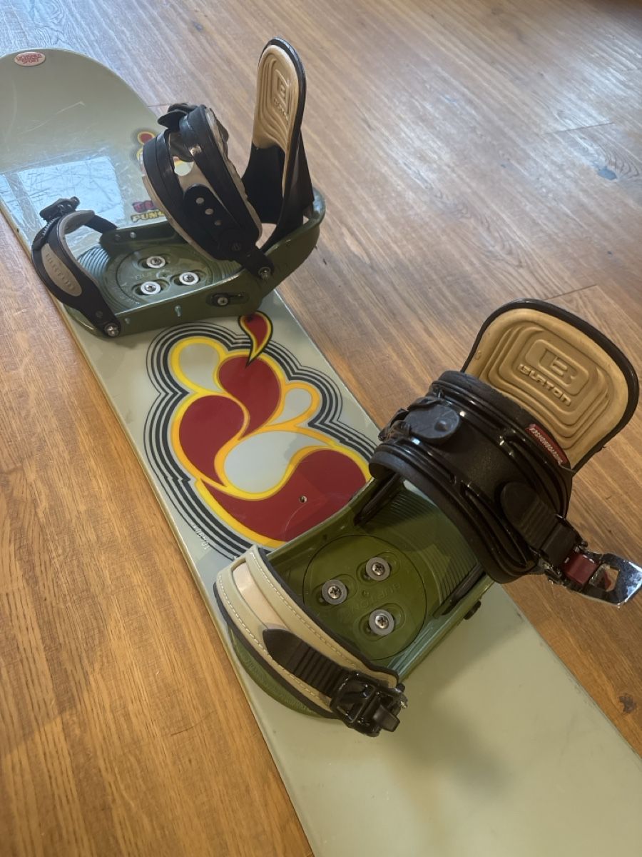 Board: Snowboard Burton Punch – Usato da Steffisburg venduto da Joon 2