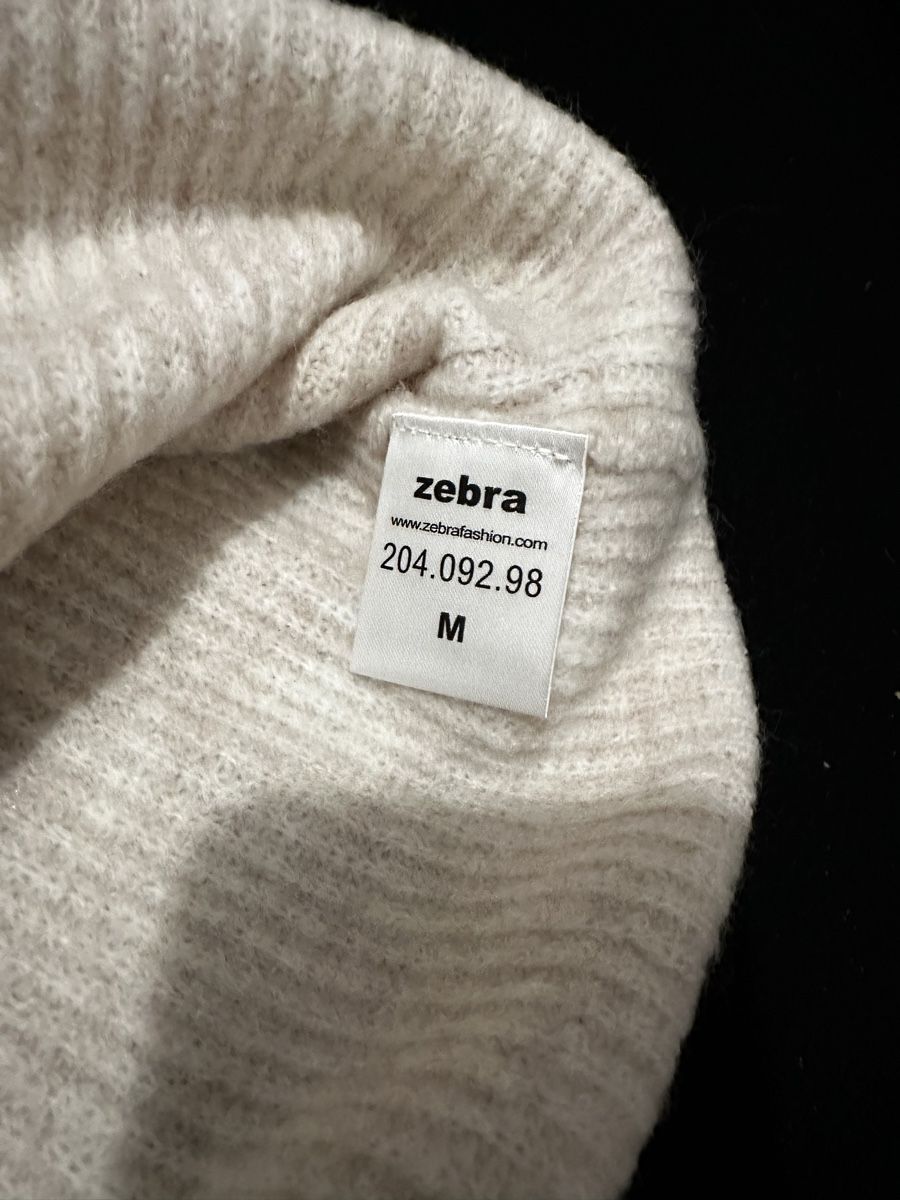 Pullover & Sweatshirts: Kuscheliger Damenpullover Gr. M beige-grau gestreift – Gebraucht aus Siebnen von luana_cataleya 3