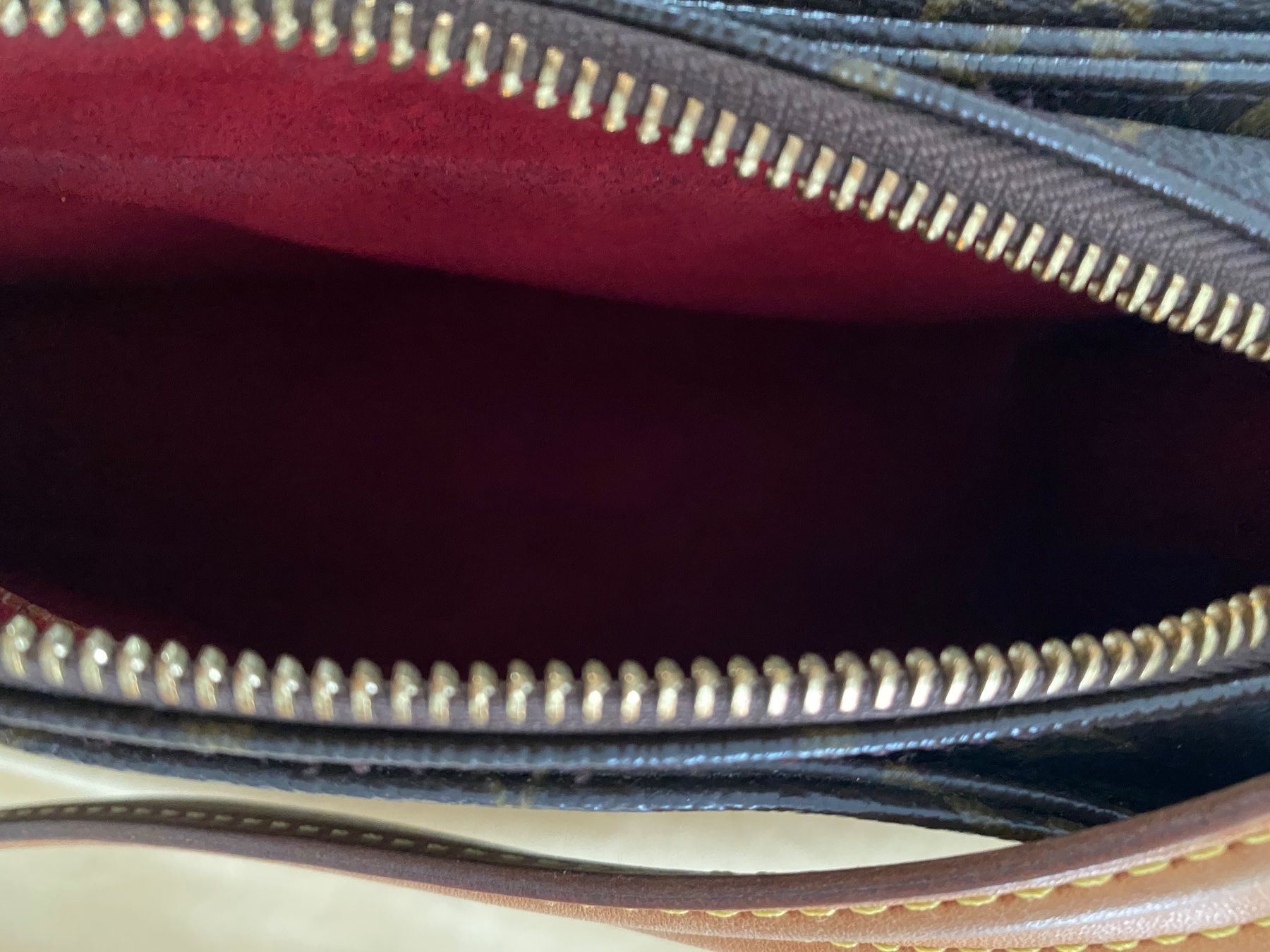 Louis Vuitton Borse da donna: Neuwertige Louis Vuitton Tasche – Nuovo (secondo la descrizione) da Muttenz venduto da Winzaren 3