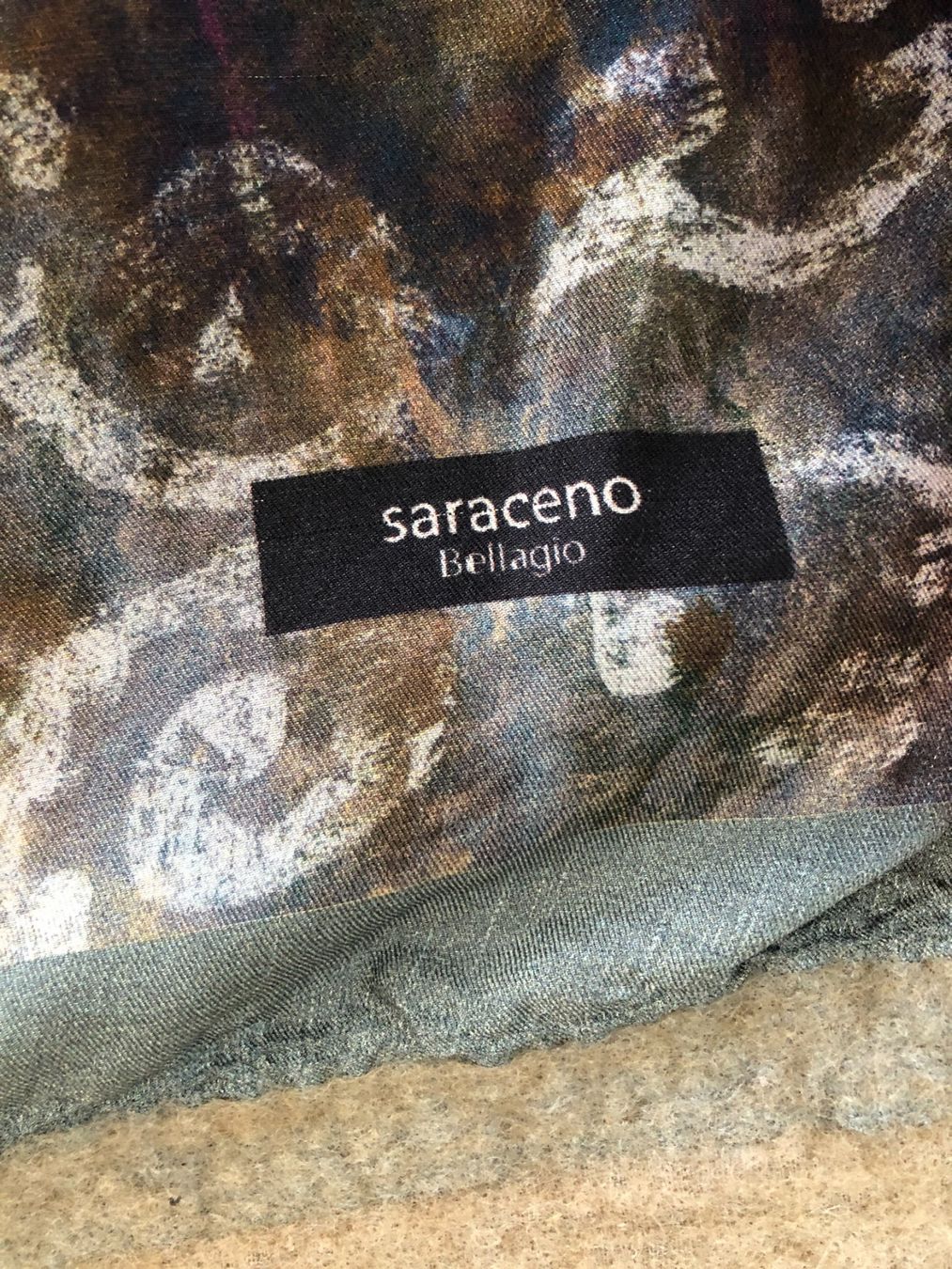 Foulard & Sciarpe: Saraceno Bellagio Schal mit wunderschönem Muster – Usato da Berg am Irchel venduto da Zweiti_Chance 4