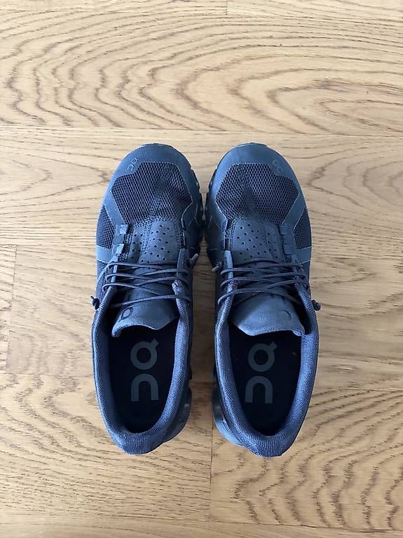 On Scarpe da uomo: On Cloud Schuhe, schwarz, Gr. 38, Top Zustand – Usato da Gelterkinden venduto da spasibaia 2