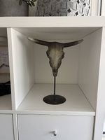 Deko Schädel Standfigur
