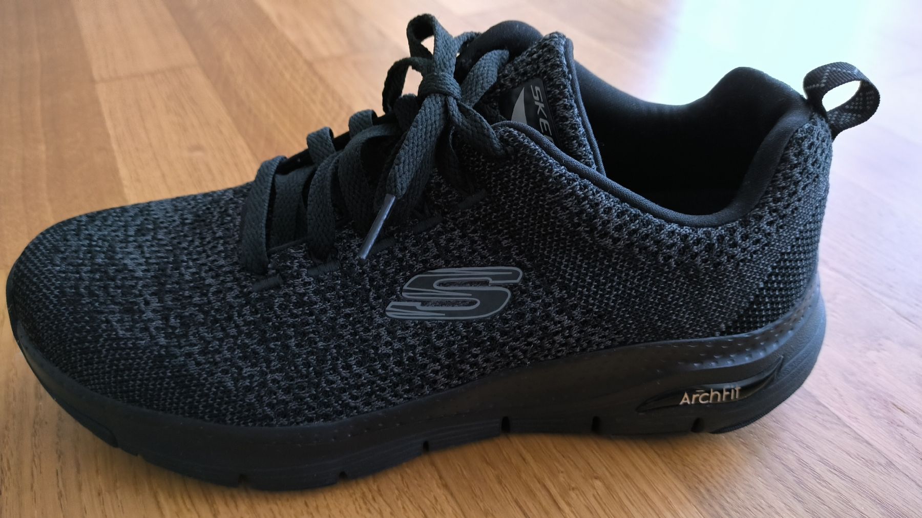Skechers Herrenschuhe: Skechers ArchFit Sneaker Größe 40 – Neu (gemäss Beschreibung) aus Kirchleerau von Mr.Spock1 4