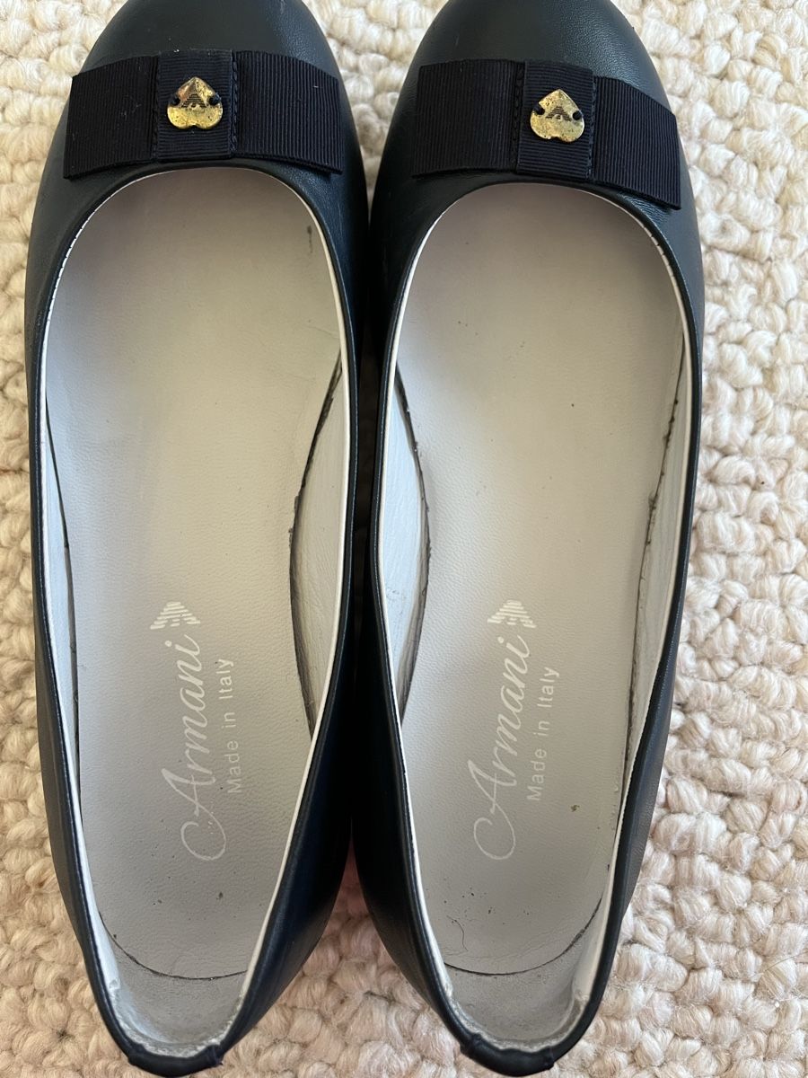 Armani Chaussures filles: Armani Ballerines 100% cuir – D'occasion à Genthod par Bilibi 2