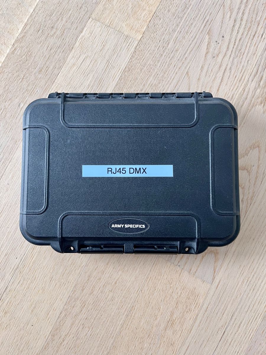 Laufwerke & Adapter: RJ45 DMX / Box Split 4in 4out / Ethercon – Neu (gemäss Beschreibung) aus Genève von RVA_GVA 2