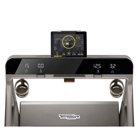 Technogym Vélos d'appartement: TECHNOGYM MYRUN – D'occasion à Aarburg par federer20 3