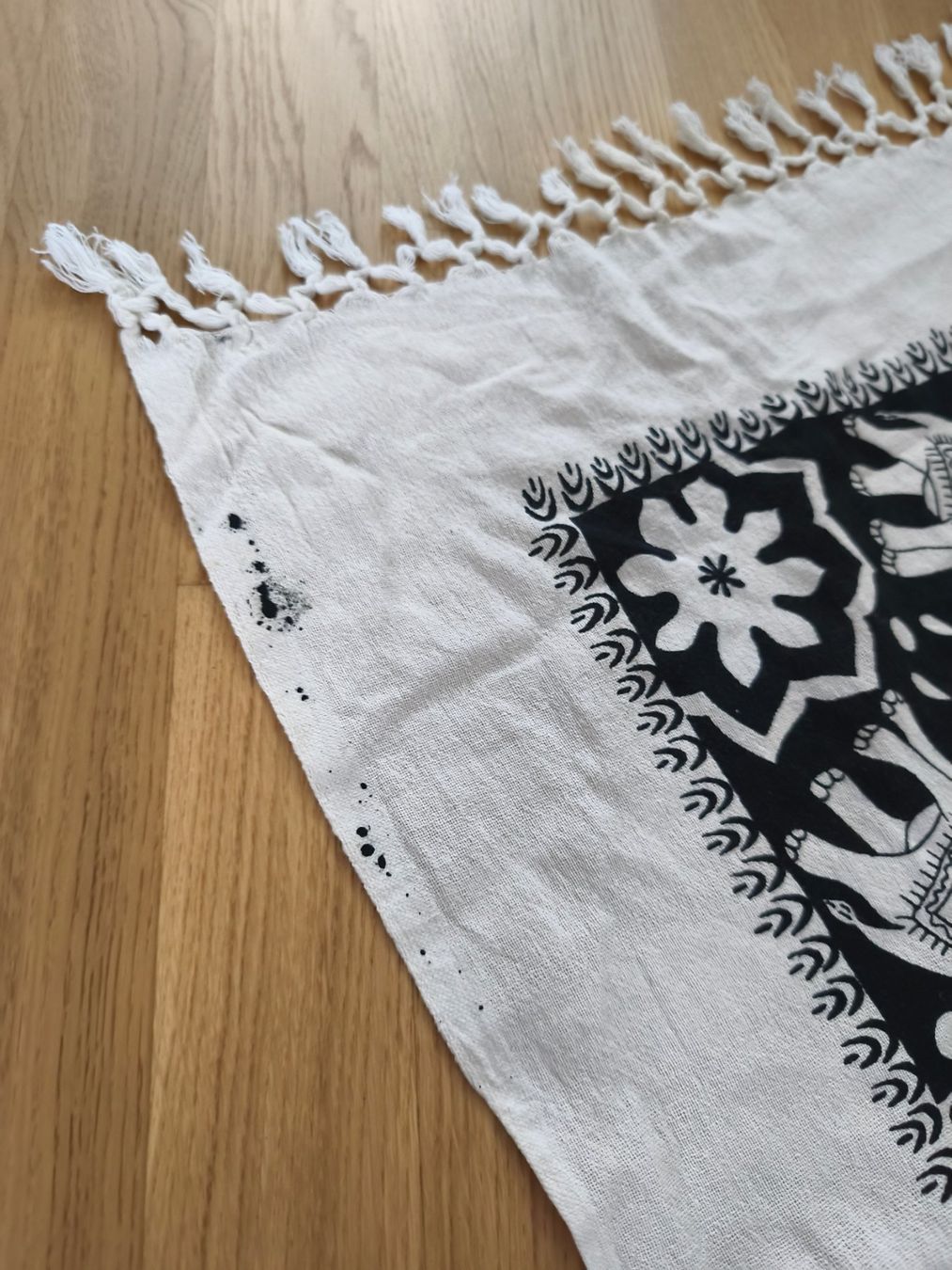 Tappeti: Wandbehang/Tuch Deko – Usato da Näfels venduto da ChocolateMuffin 6