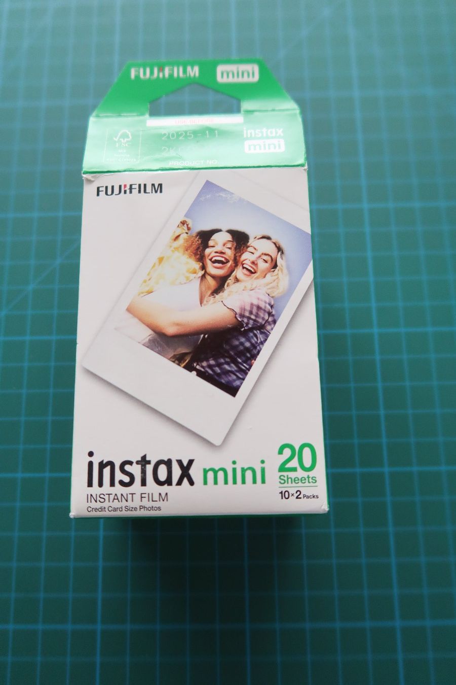 Fujifilm Fotocamera: Fujifilm Instax mini 12 Kamera – Usato da Bottmingen venduto da PeterGuyer 2
