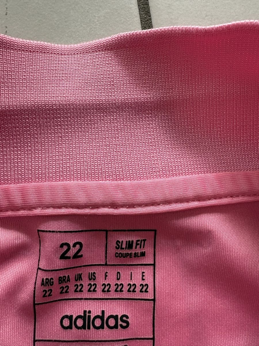 Scarpe, pantaloni & magliette da ginnastica: Fussballtrikot Inter Miami Messi 10 – Usato da Stilli venduto da dan_9y5z 3