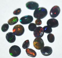 Edelstein Set L-7448 – 20 Stück Äthiopischer Schwarzer Opal