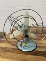 Vintage Tischventilator hellblau Design Italien retro