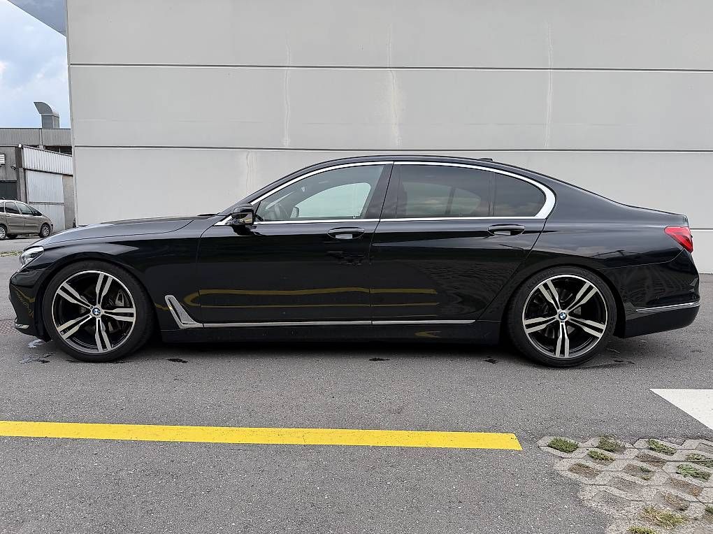 Automobili: BMW 730D G11 XDRIVE – Usato da Bellinzona venduto da sav_86vl 1