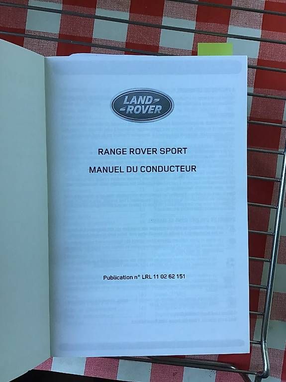 Libri: Handbook Range Rover Sport France Version – Usato da Zürich venduto da cutyswiss 1