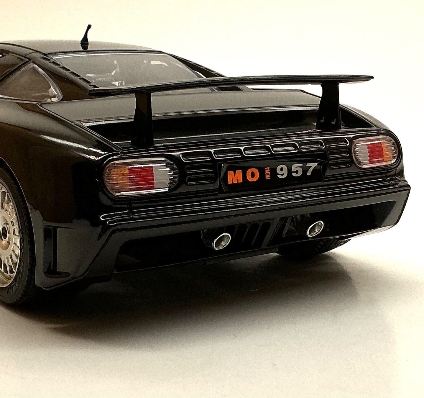 Bugatti Modellini d'auto: Bugatti EB110  Bj.1991 Bburago 1-18 Nr 19 – Usato da Männedorf venduto da toroloco1953 3