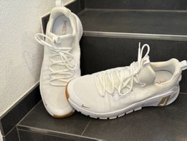 Nike Sportschuhe weiss gebraucht Grösse 47.5
