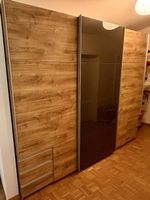 Top Schwebetürenschrank - wie neu