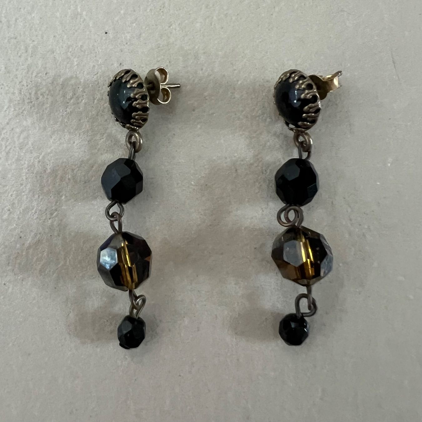 Ohrringe & -stecker: Modeschmuck Ohrringe / Ohrhänger 🖤 – Gebraucht aus zürich von vintage12