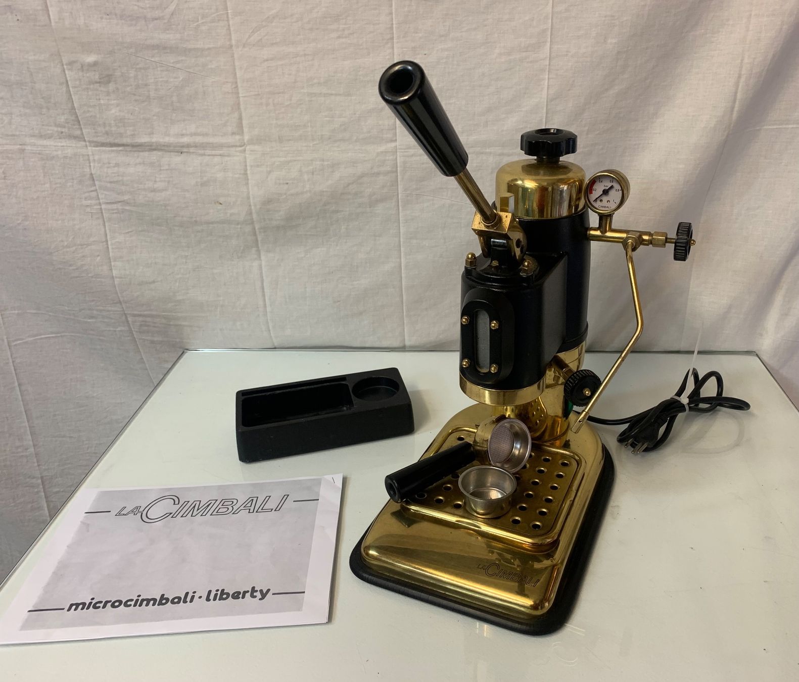 Cimbali Kaffeemaschinen & Espressomaschinen: La Cimbali Micro/1 Libertry Espressomaschine! – Gebraucht aus Brunnen von Allerwaren