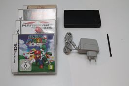 Nintendo DSi mit Spielen