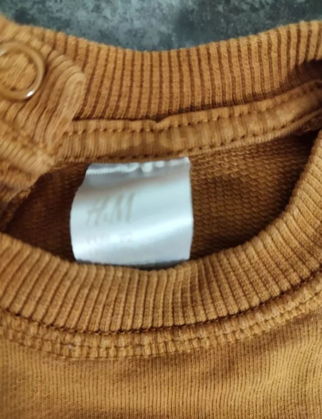 H&M Lotti & Set di vestiti: Kleidung Set Kinder Pullover Jeans Grösse 92 – Usato da Oberburg venduto da Ines2019 3