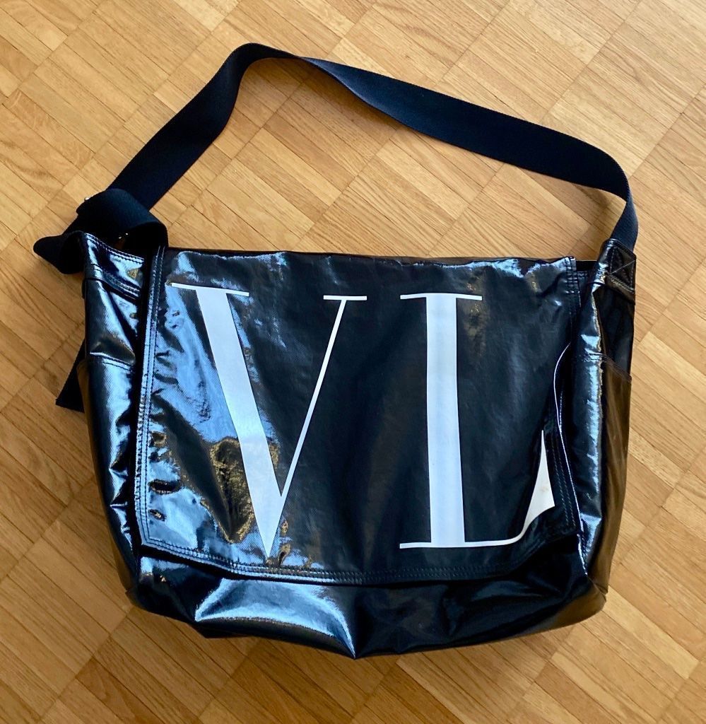 Valentino Borse: VALENTINO tasche – Nuovo (secondo la descrizione) da Zurich venduto da MX1000 4