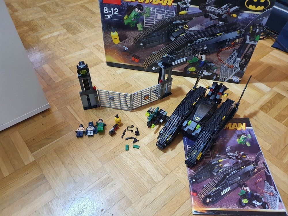 LEGO Batman: The Bat-Tank: The Riddler and Bane's Hideout (7787